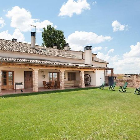 Almenara de Tormes Casa Roble旅馆 外观 照片