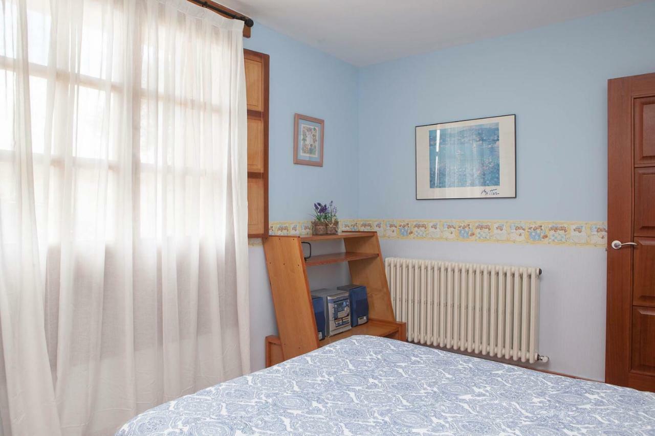 Almenara de Tormes Casa Roble旅馆 外观 照片