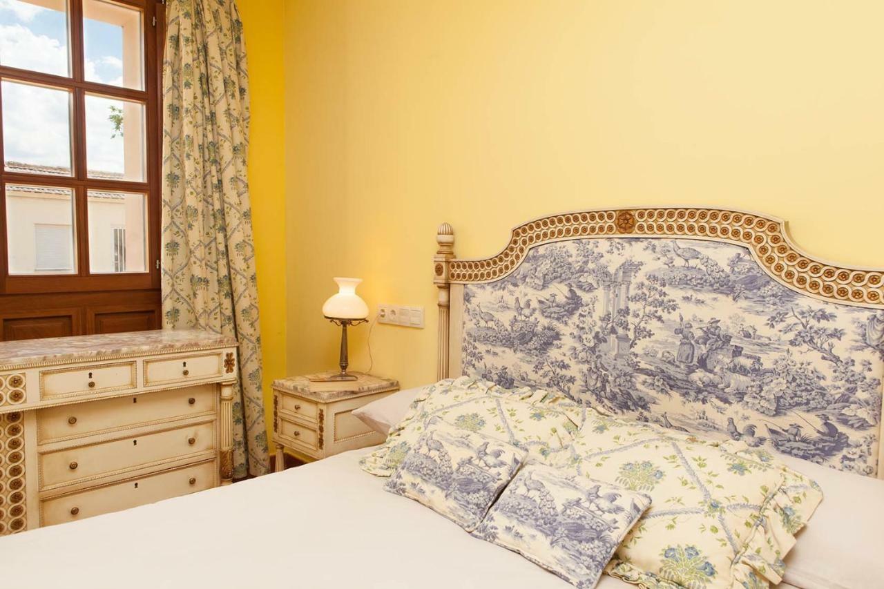 Almenara de Tormes Casa Roble旅馆 外观 照片