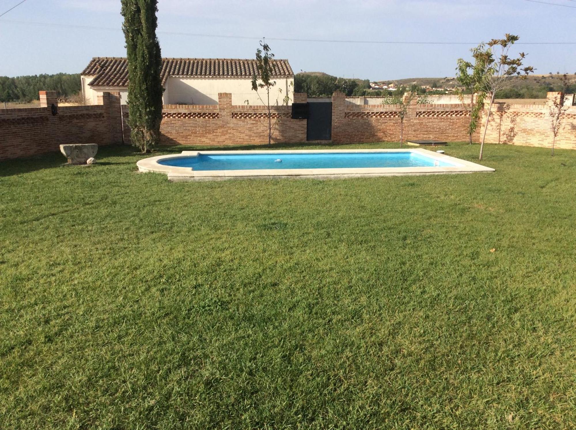 Almenara de Tormes Casa Roble旅馆 外观 照片